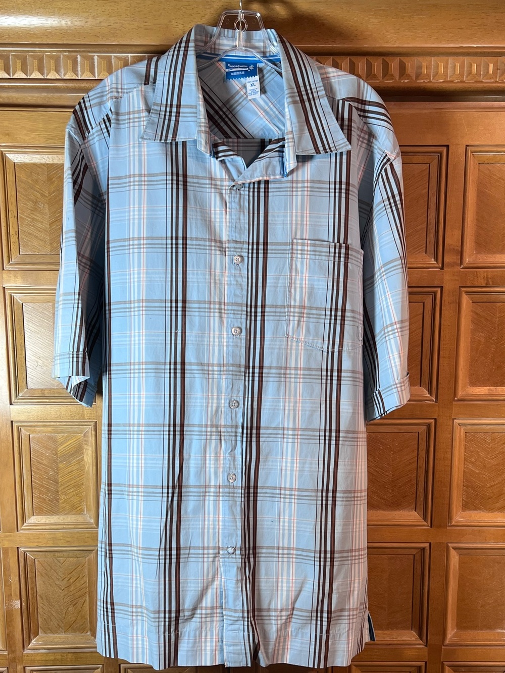 Rocawear Men’s XL Short Sleeve Button Front Shirt Blue Plaid 100% Cotton Casual